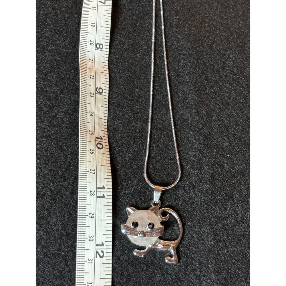 Silver Tone Cat Pendant Necklace White Stone Black Eyes Snake Chain Adjustable